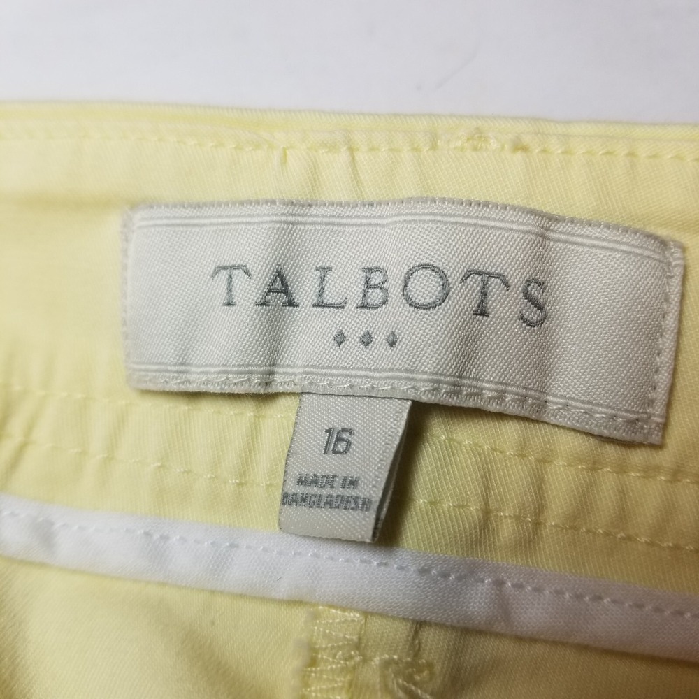 Talbots Outlet Womens Soft Yellow Stretch Bermuda Short Pockets Preppy Summer 16 - Picture 3 of 8